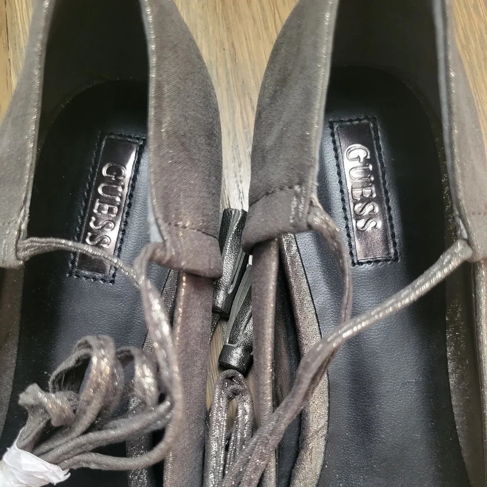 NEW Guess shoes woman size 10M